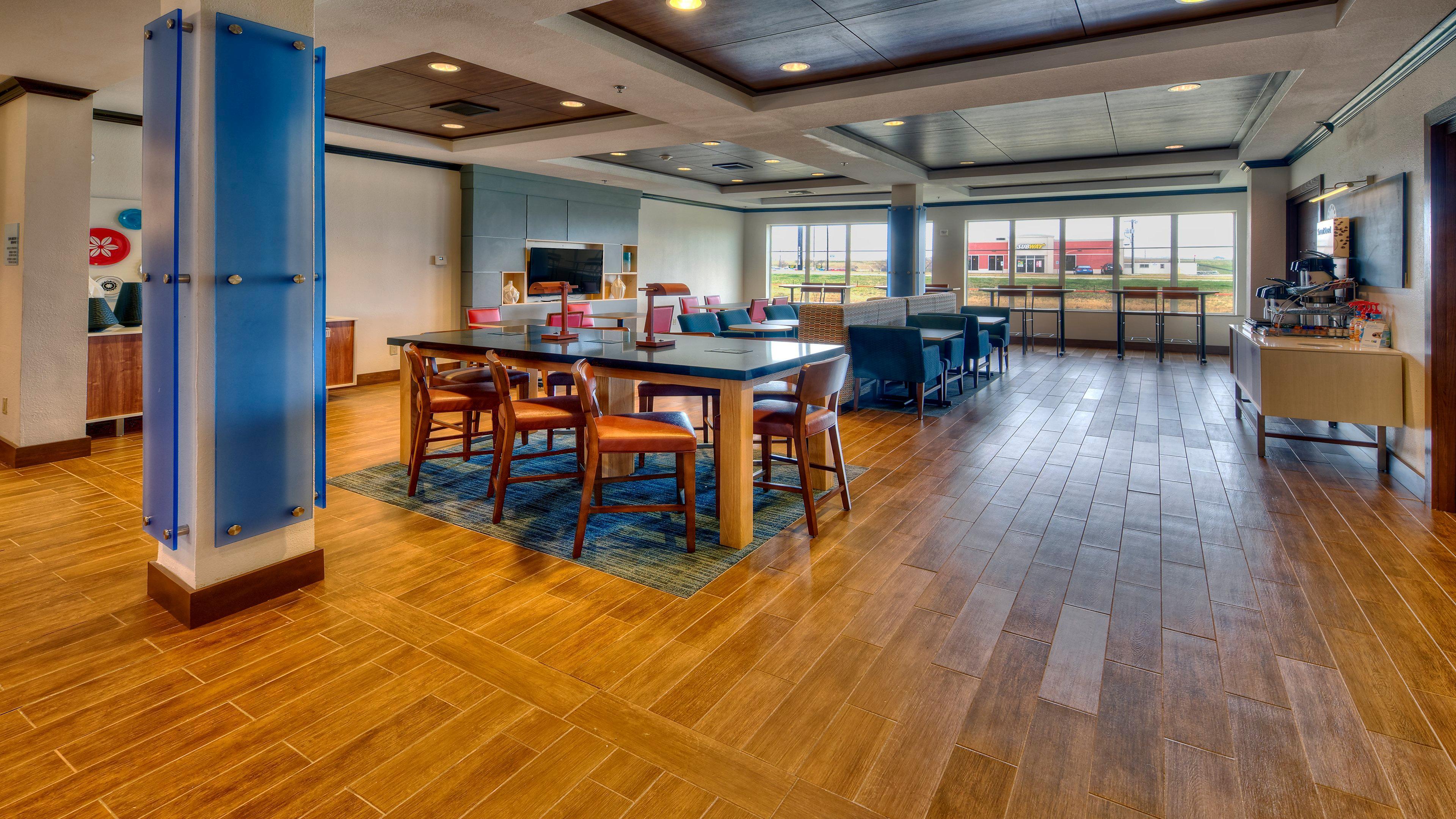 Holiday Inn Express Hotel And Suites Corsicana I-45 By Ihg Dış mekan fotoğraf