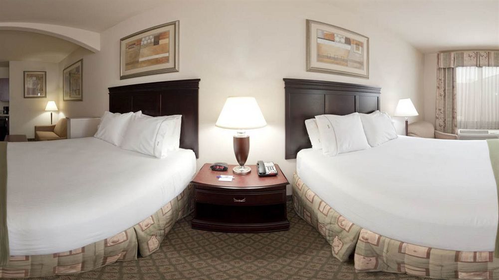 Holiday Inn Express Hotel And Suites Corsicana I-45 By Ihg Dış mekan fotoğraf