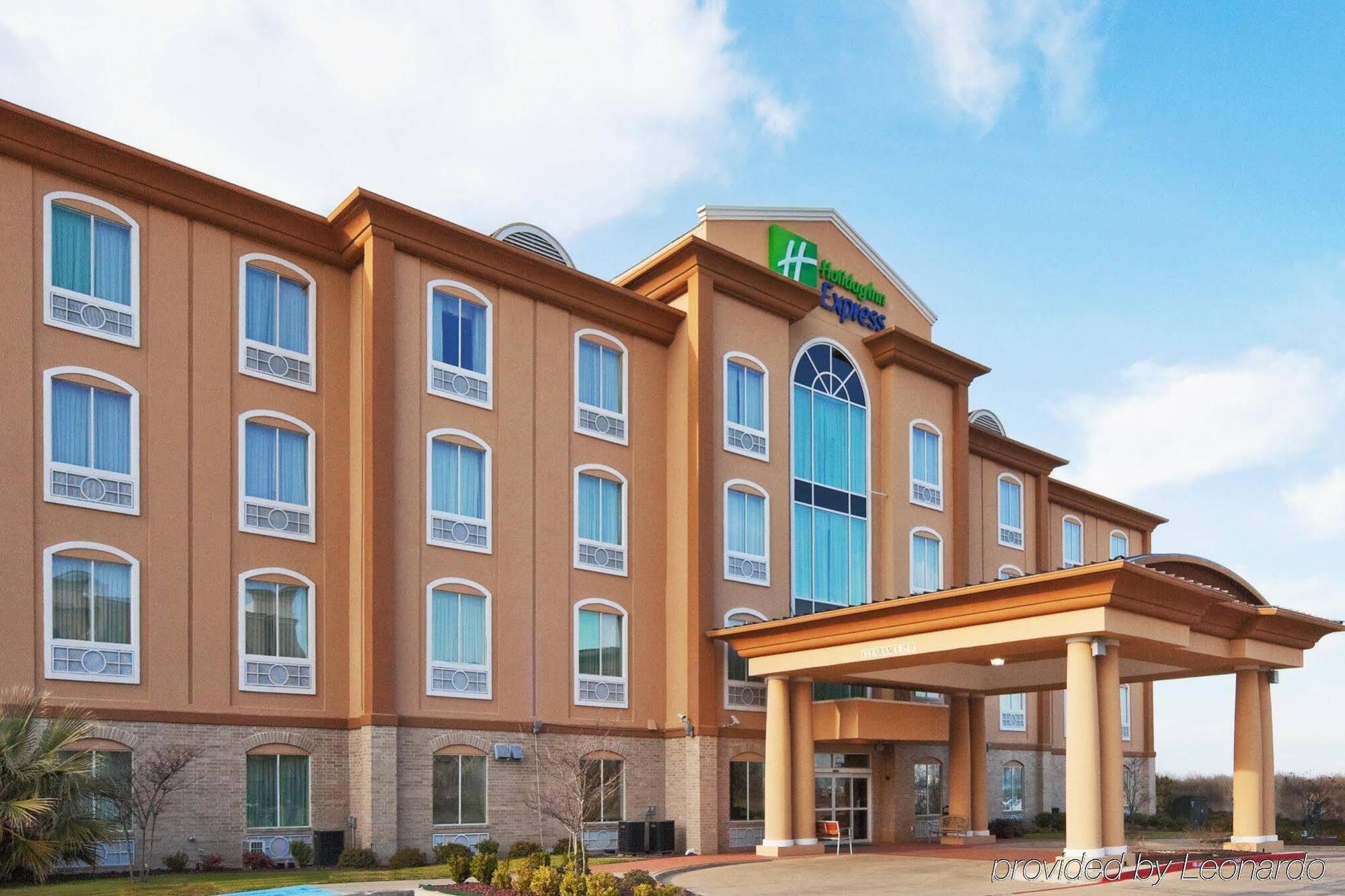 Holiday Inn Express Hotel And Suites Corsicana I-45 By Ihg Dış mekan fotoğraf